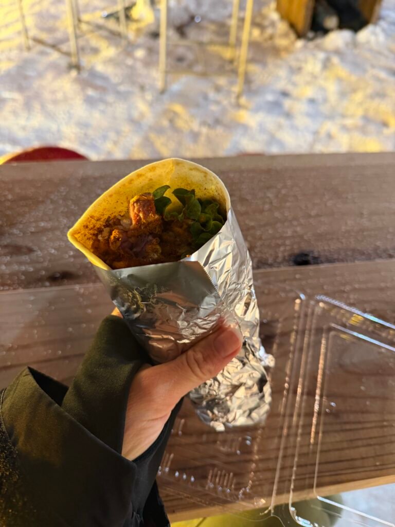 Food truck wrap in the snow in Niseko